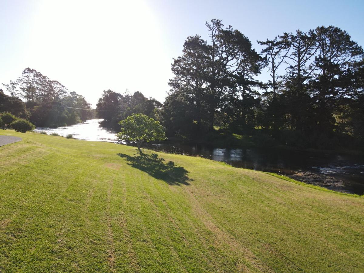 Te Awa Lodge Пайхия Екстериор снимка
