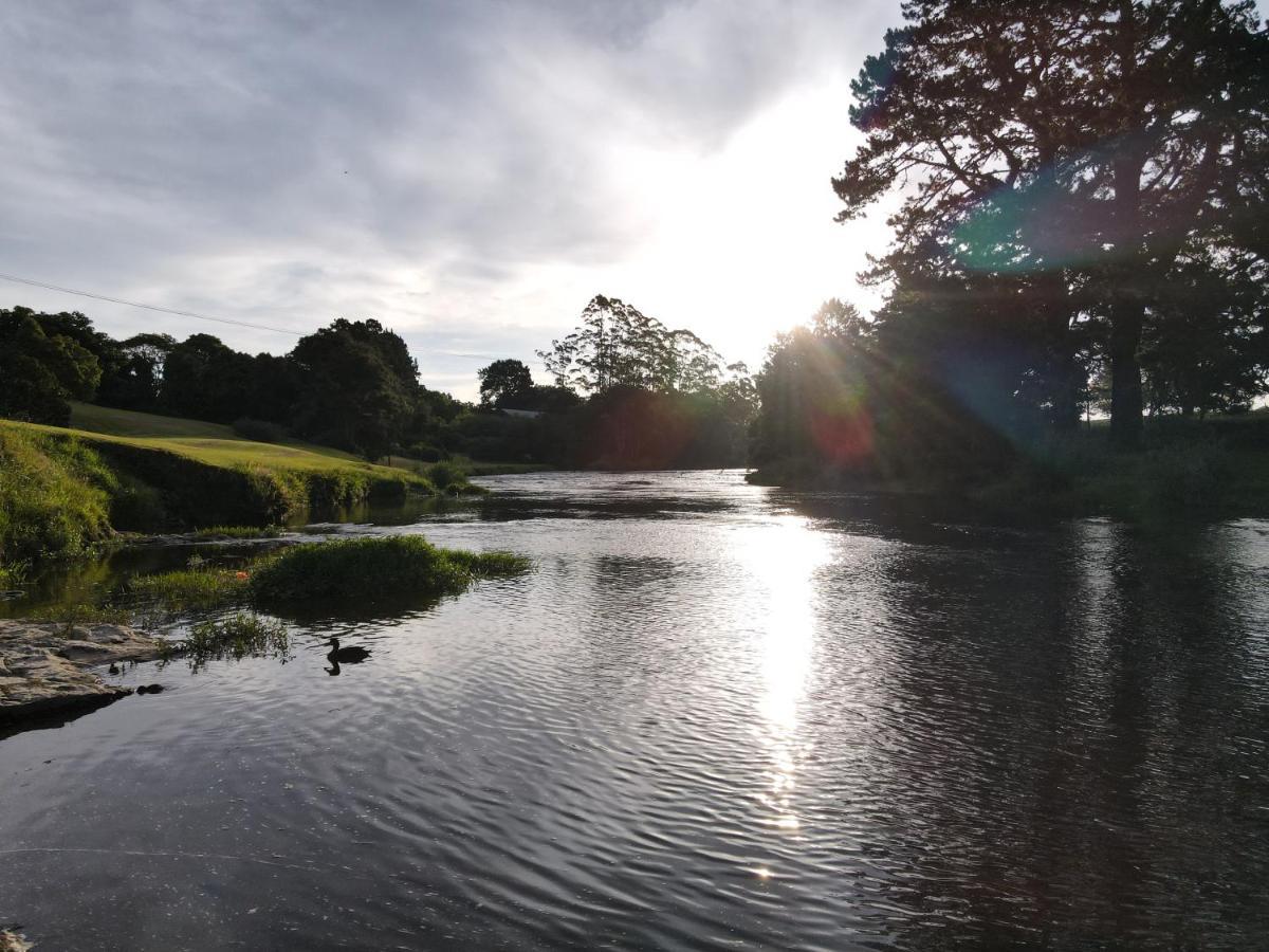 Te Awa Lodge Пайхия Екстериор снимка