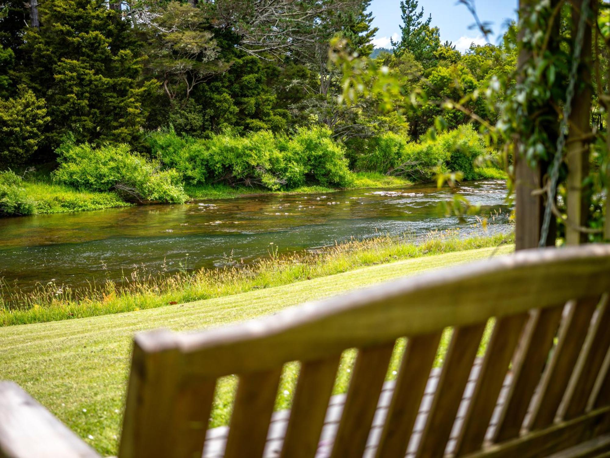 Te Awa Lodge Пайхия Екстериор снимка