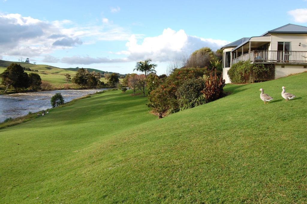 Te Awa Lodge Пайхия Екстериор снимка