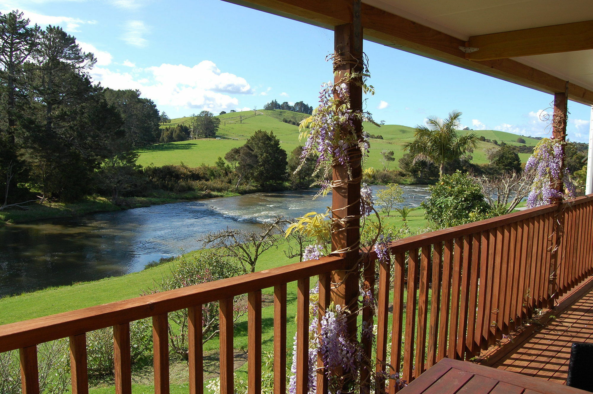 Te Awa Lodge Пайхия Екстериор снимка