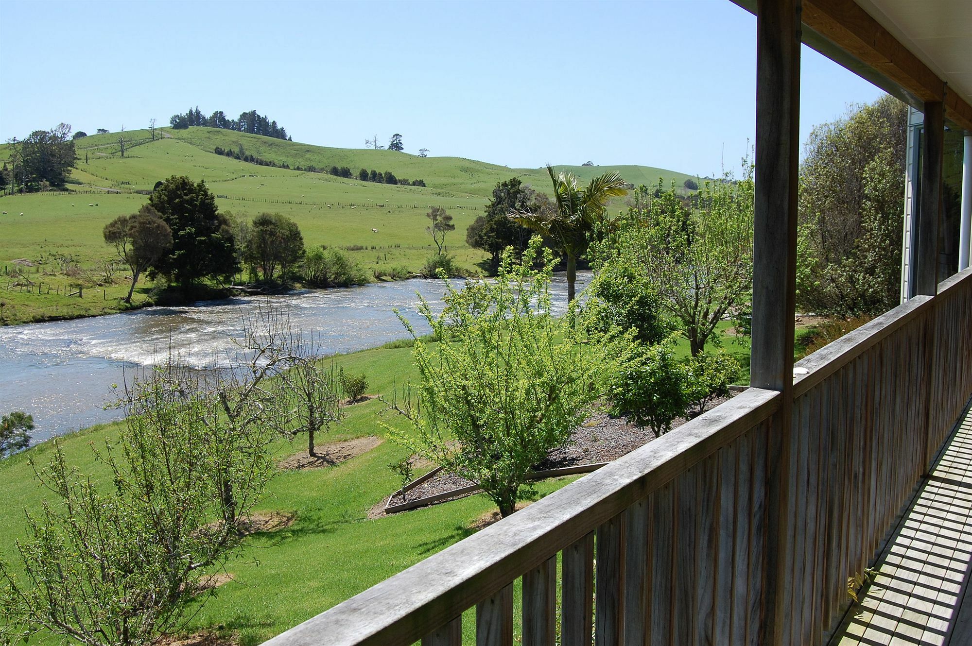 Te Awa Lodge Пайхия Екстериор снимка